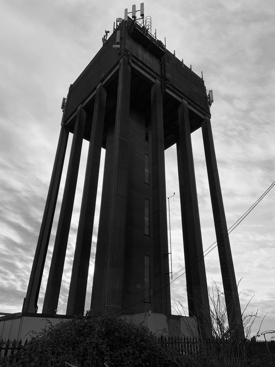 EDED02F0-95B3-4C9C-8A47-43E0B5CE3EB9_1_201_a