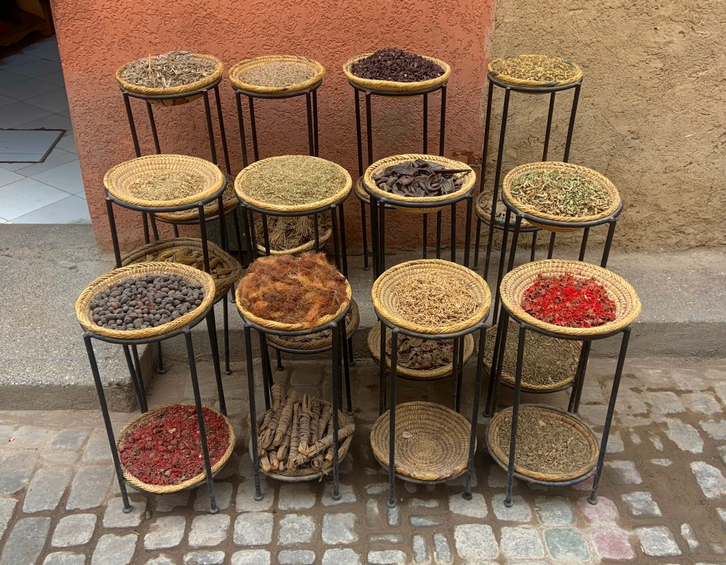 7E68DF43-9DC5-443D-B147-079E16B82AD7_1_201_a