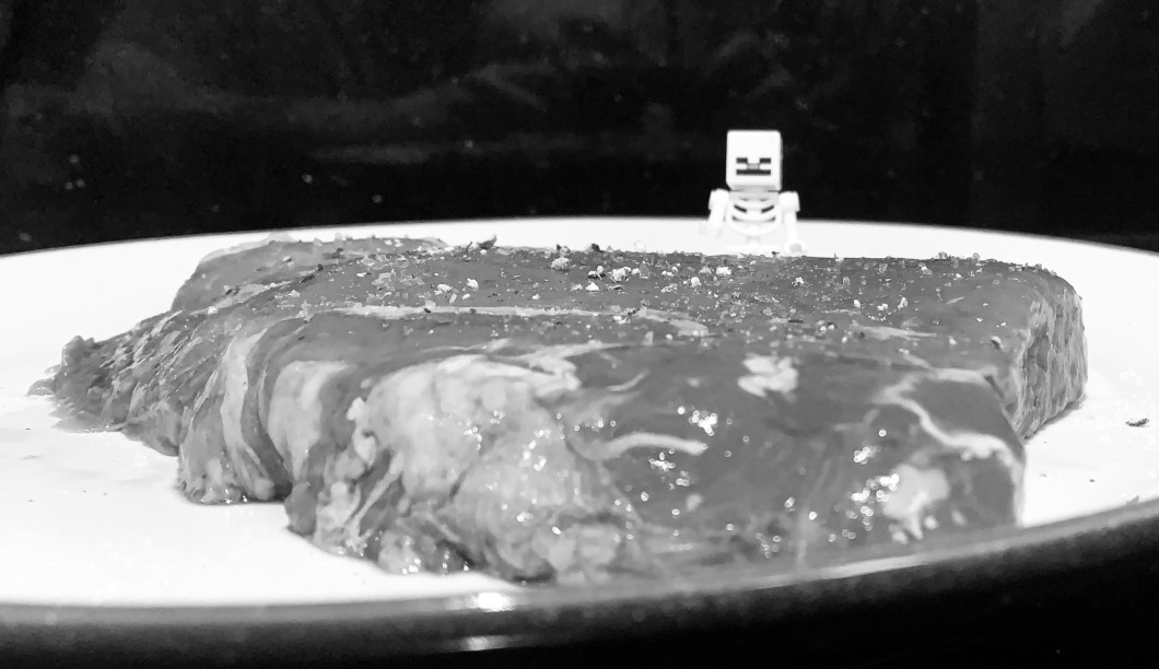 CF04A080-96EA-49B3-8A87-89C8E4931B84_1_201_a